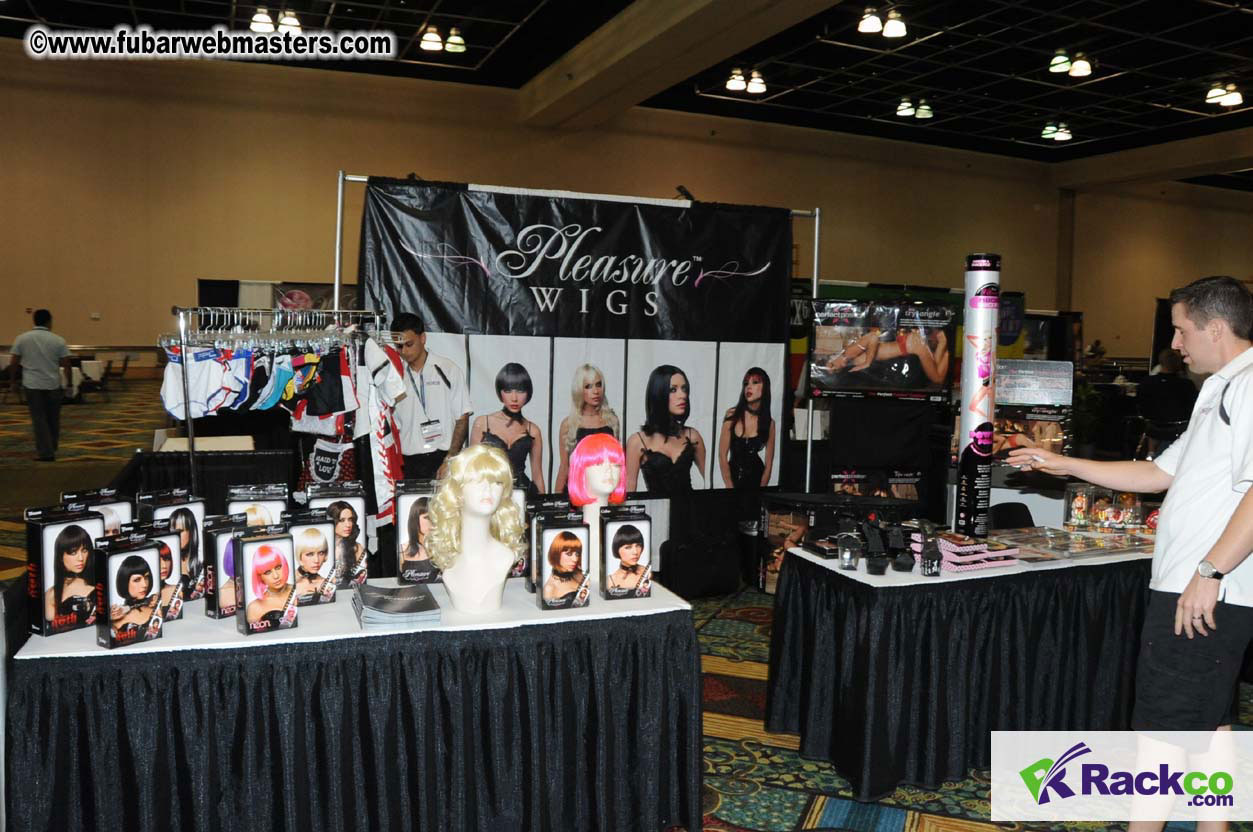 Novelty Exhibit Floor and Demo Lab