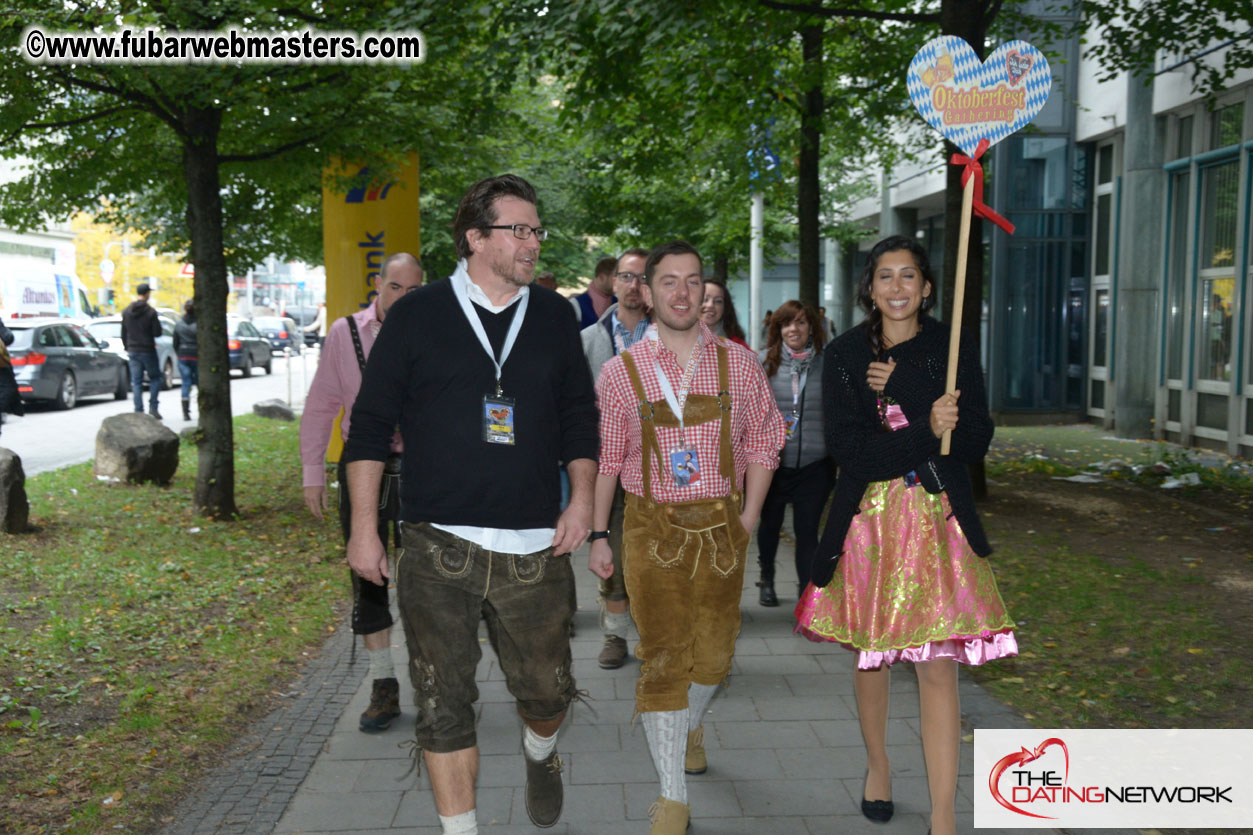 Beer tent seating in the legendary Hofbr?ñu Festze
