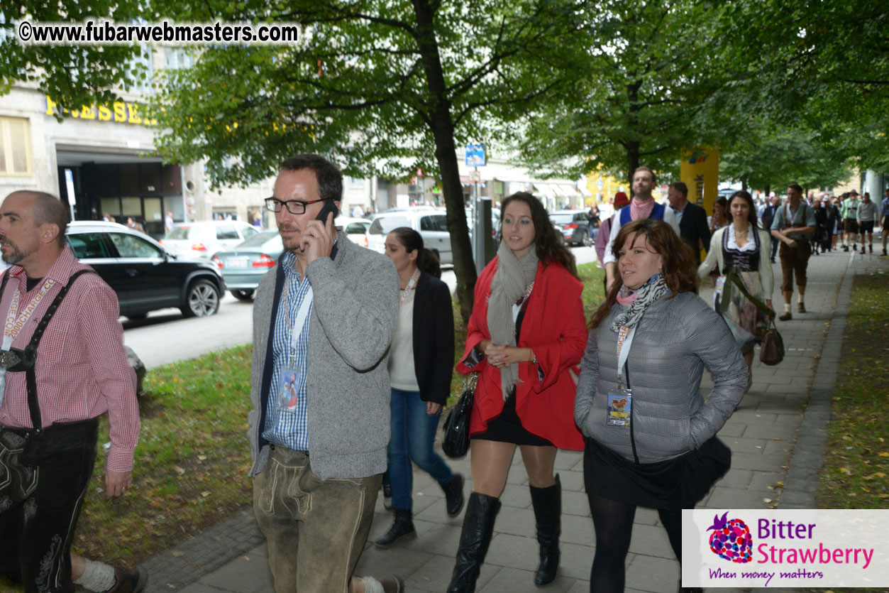 Beer tent seating in the legendary Hofbr?ñu Festze