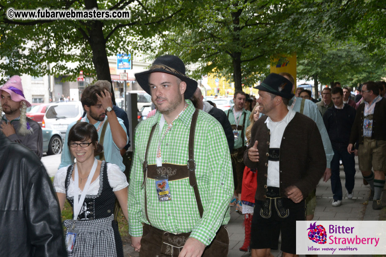 Beer tent seating in the legendary Hofbr?ñu Festze
