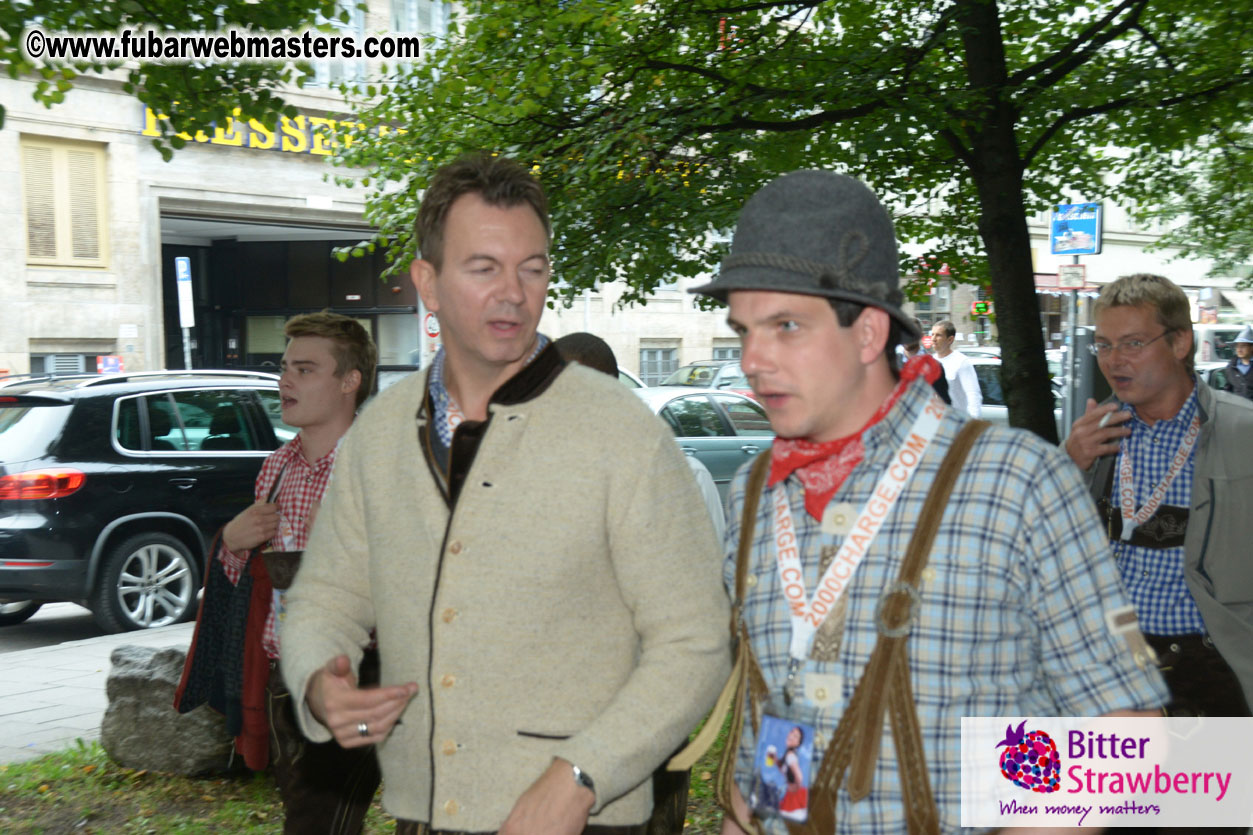 Beer tent seating in the legendary Hofbr?ñu Festze