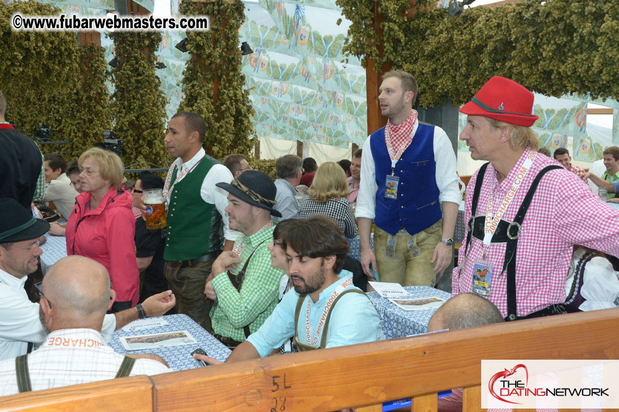 Beer tent seating in the legendary Hofbr?ñu Festze