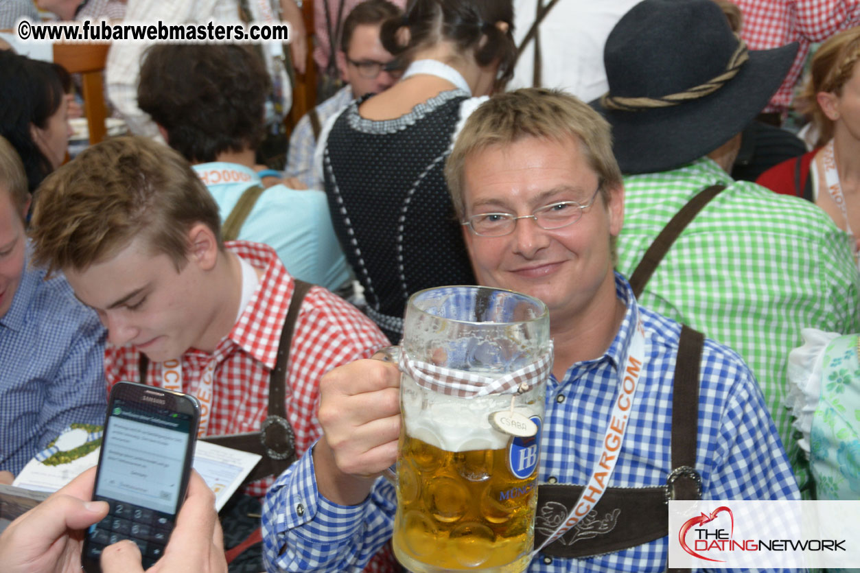 Beer tent seating in the legendary Hofbr?ñu Festze
