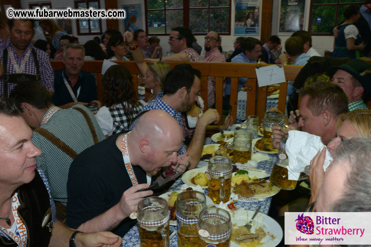 Beer tent seating in the legendary Hofbr?ñu Festze