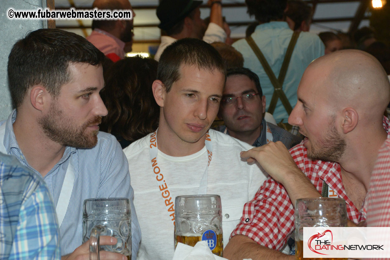 Beer tent seating in the legendary Hofbr?ñu Festze