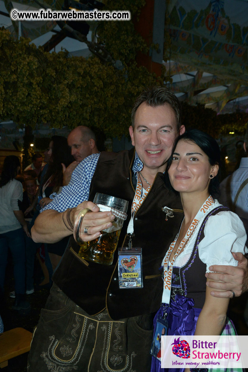 Beer tent seating in the legendary Hofbr?ñu Festze