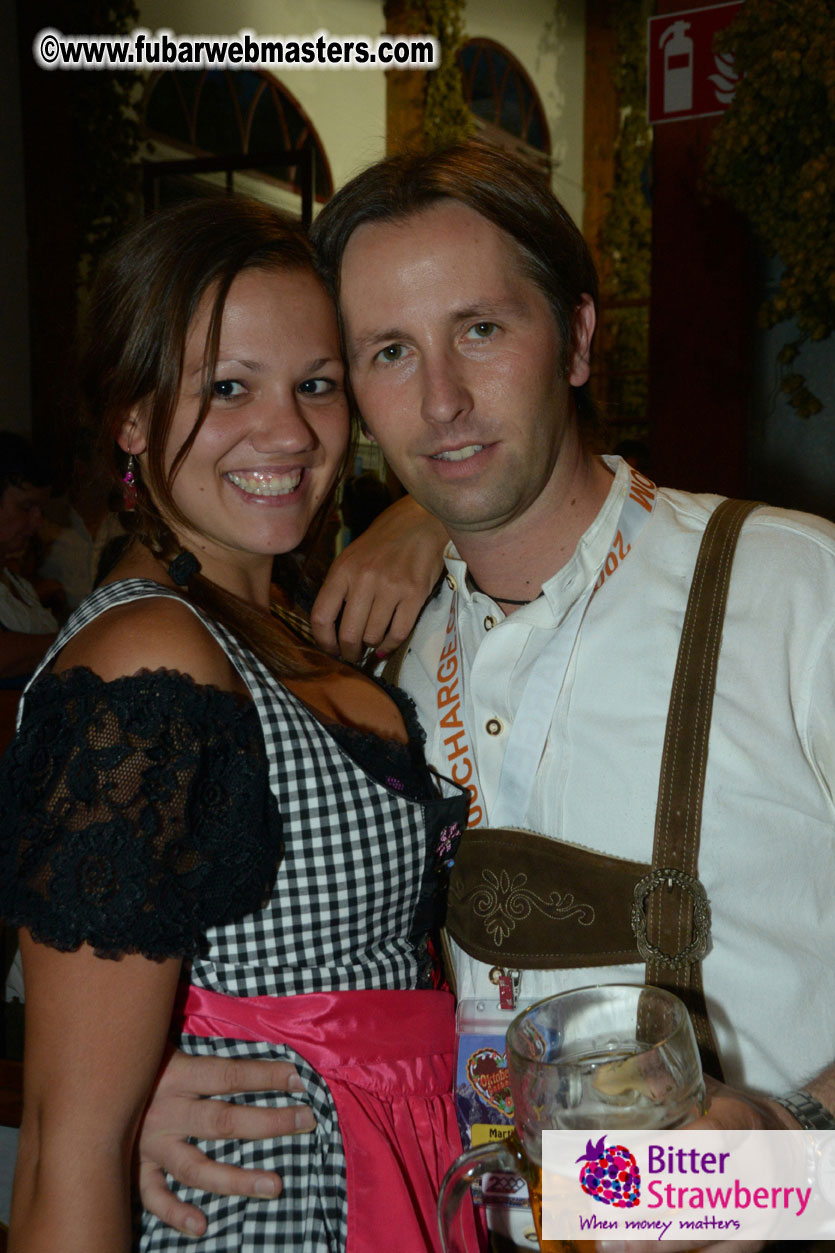 Beer tent seating in the legendary Hofbr?ñu Festze