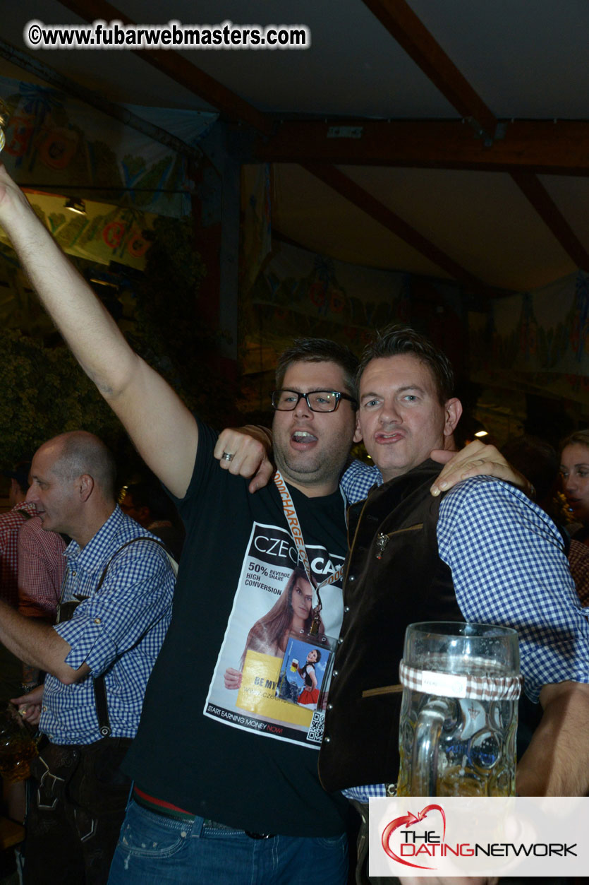 Beer tent seating in the legendary Hofbr?ñu Festze