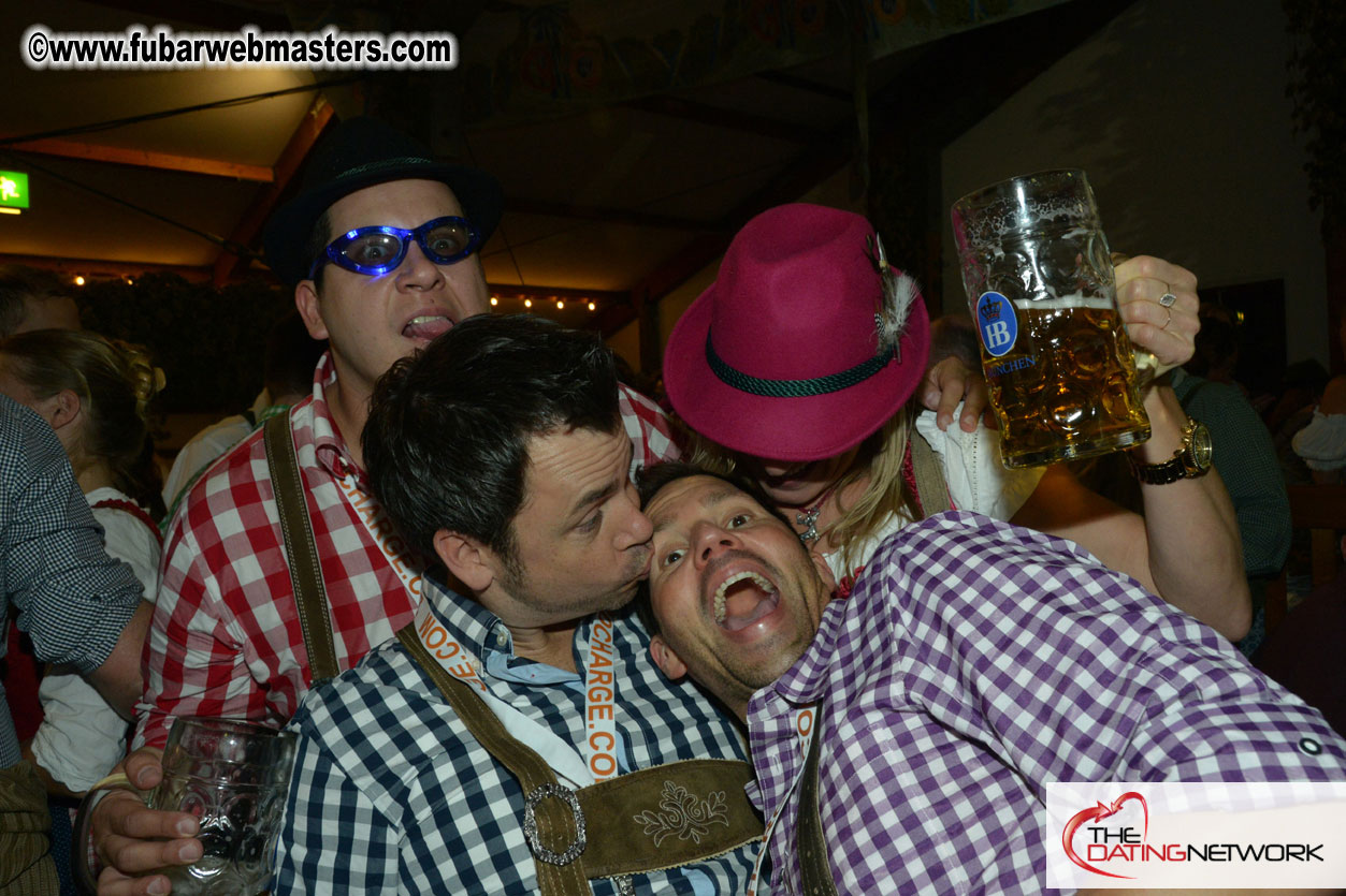 Beer tent seating in the legendary Hofbr?ñu Festze