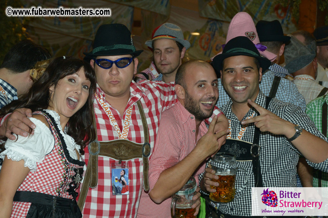 Beer tent seating in the legendary Hofbr?ñu Festze