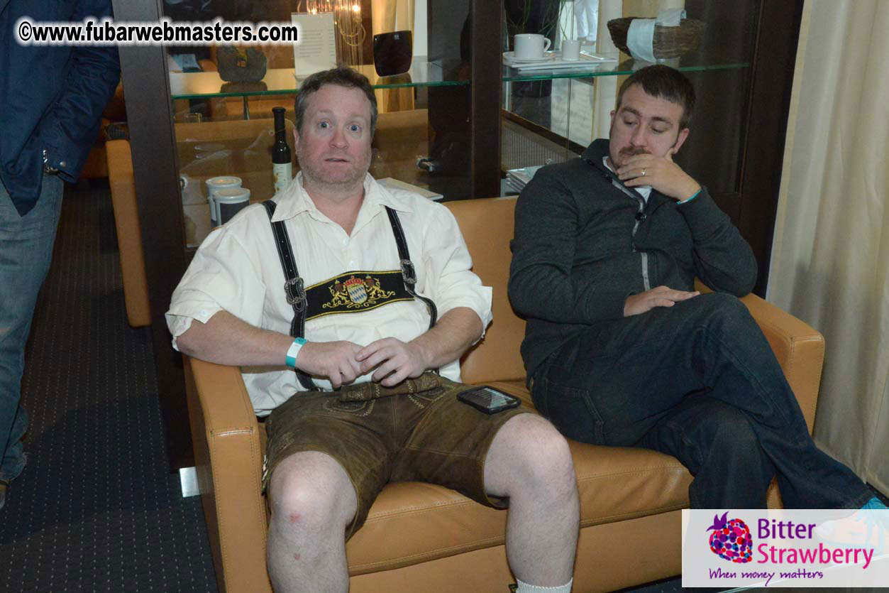 Seating in the legendary beer tent Zur Bratwurst