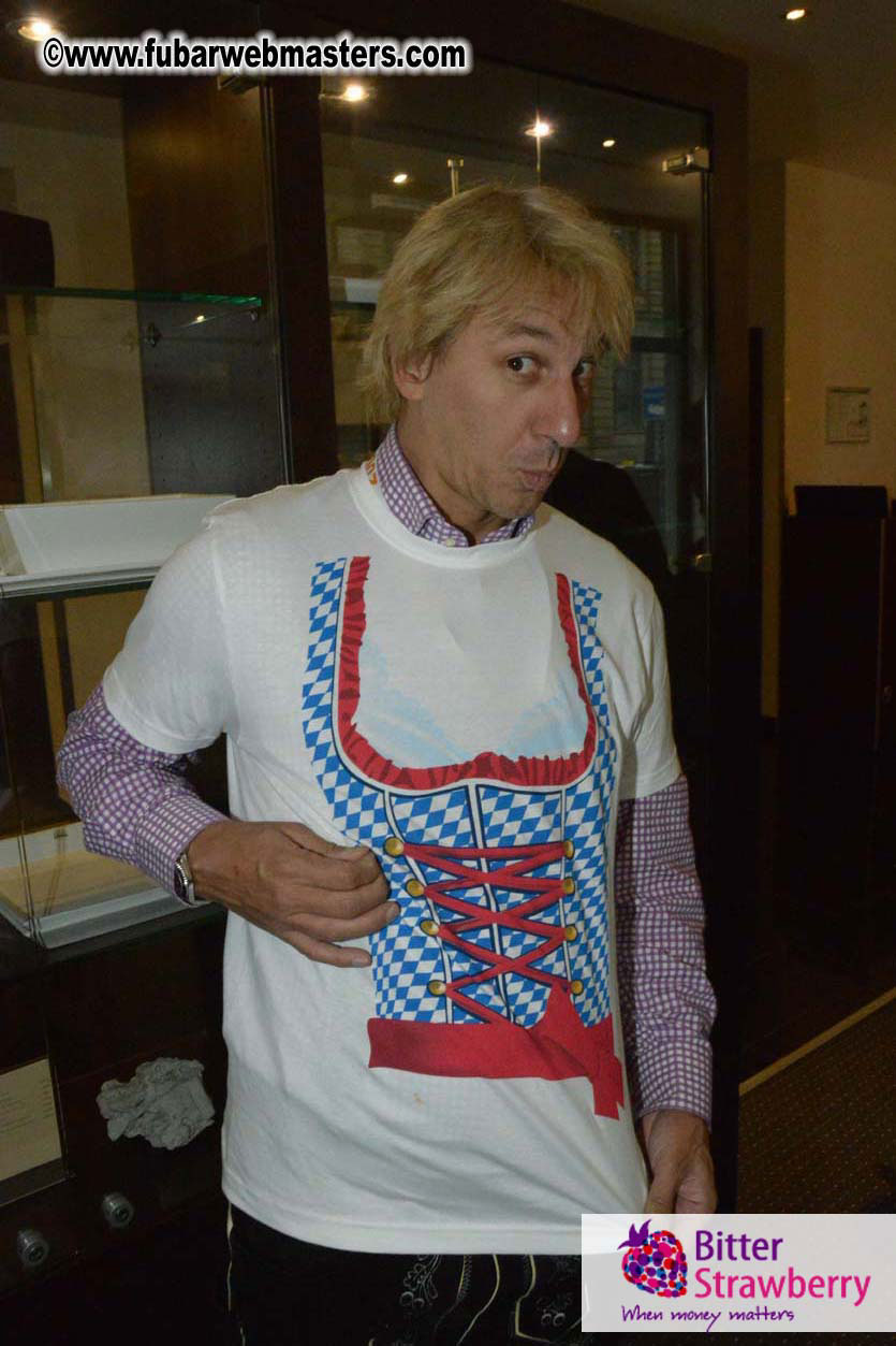 Seating in the legendary beer tent Zur Bratwurst