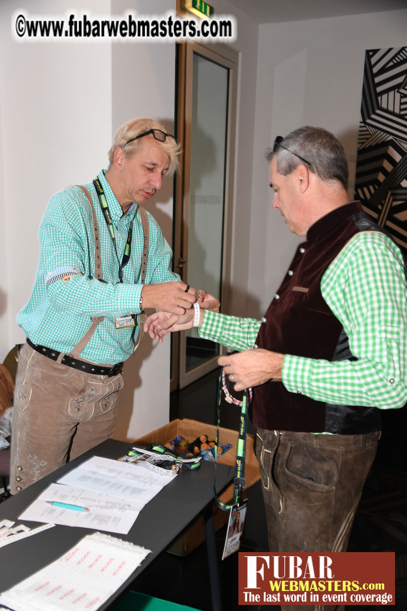 Day1 - Armbrustsch??tzen Beer Tent