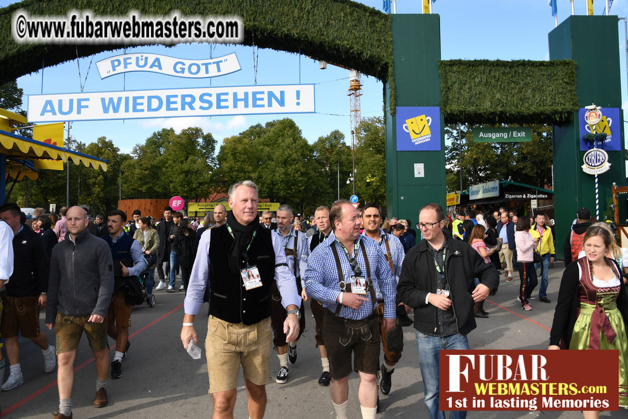 Day1 - Armbrustsch??tzen Beer Tent