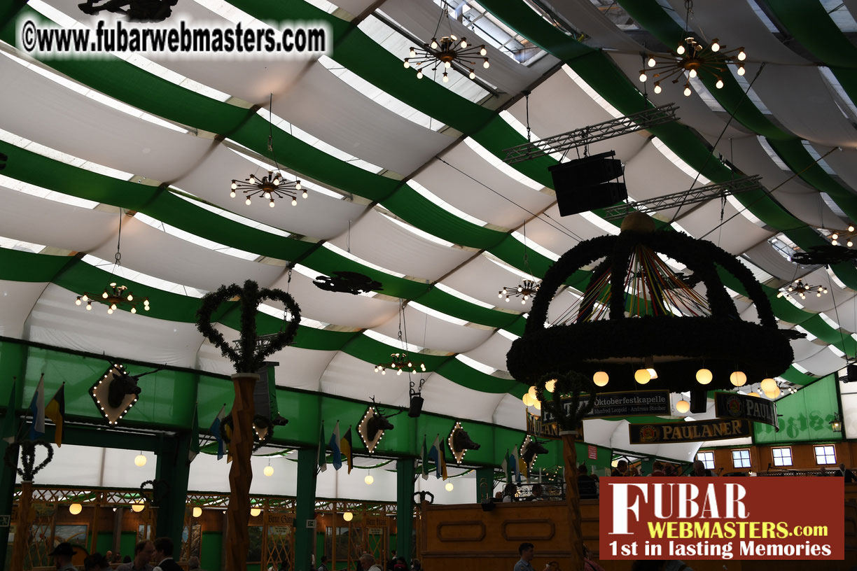 Day1 - Armbrustsch??tzen Beer Tent