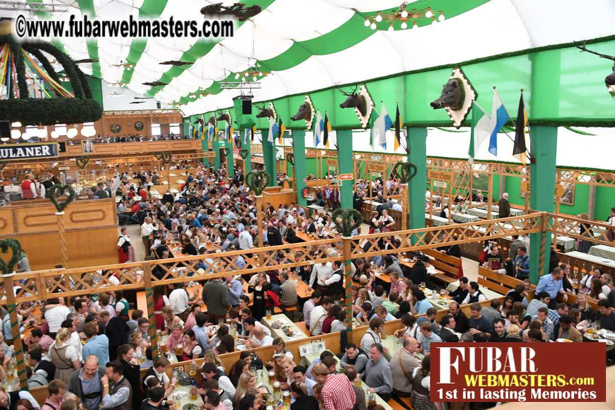 Day1 - Armbrustsch??tzen Beer Tent