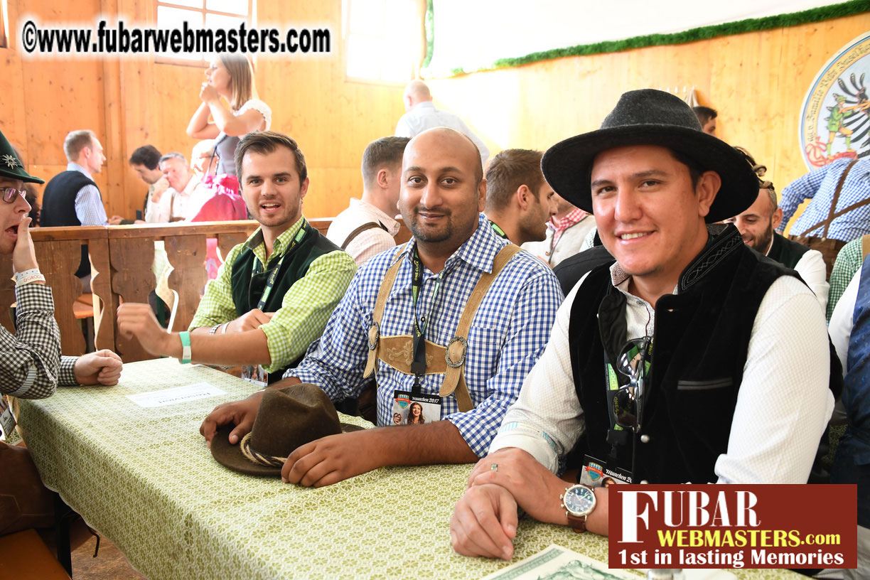 Day1 - Armbrustsch??tzen Beer Tent