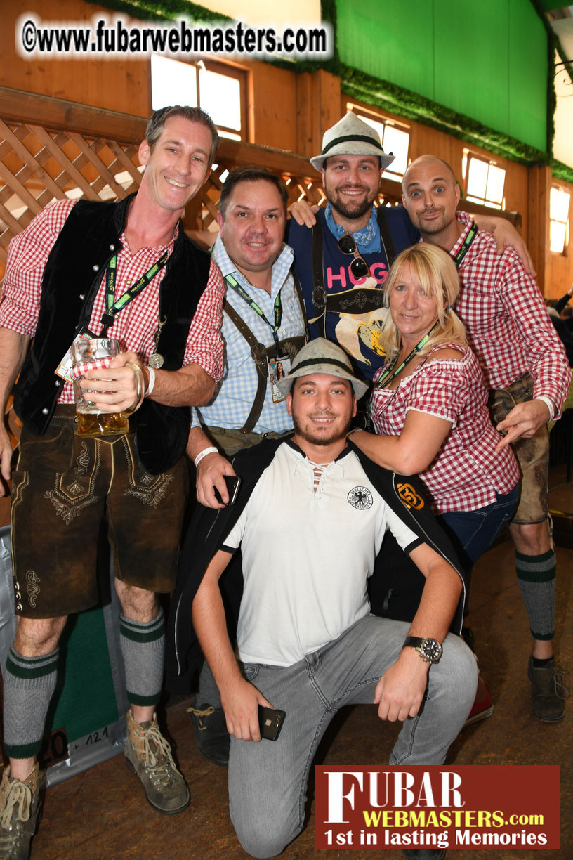 Day1 - Armbrustsch??tzen Beer Tent