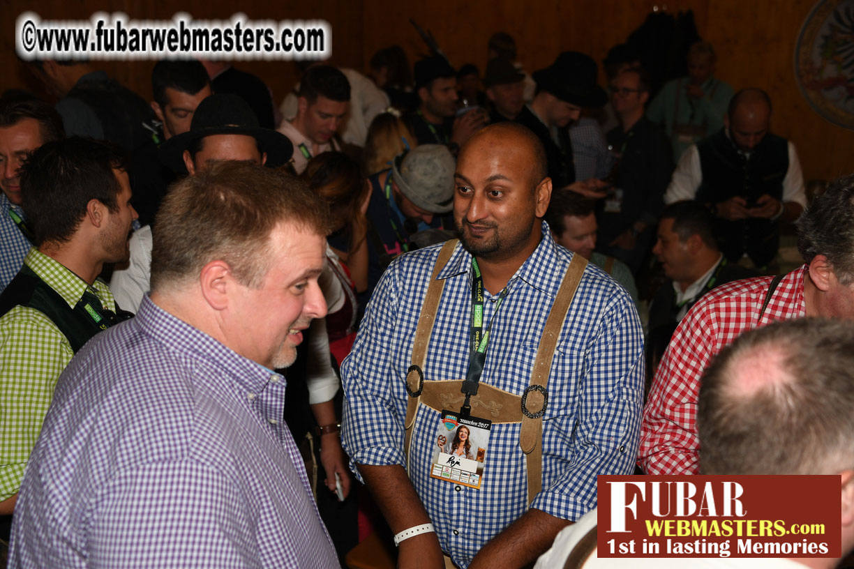 Day1 - Armbrustsch??tzen Beer Tent