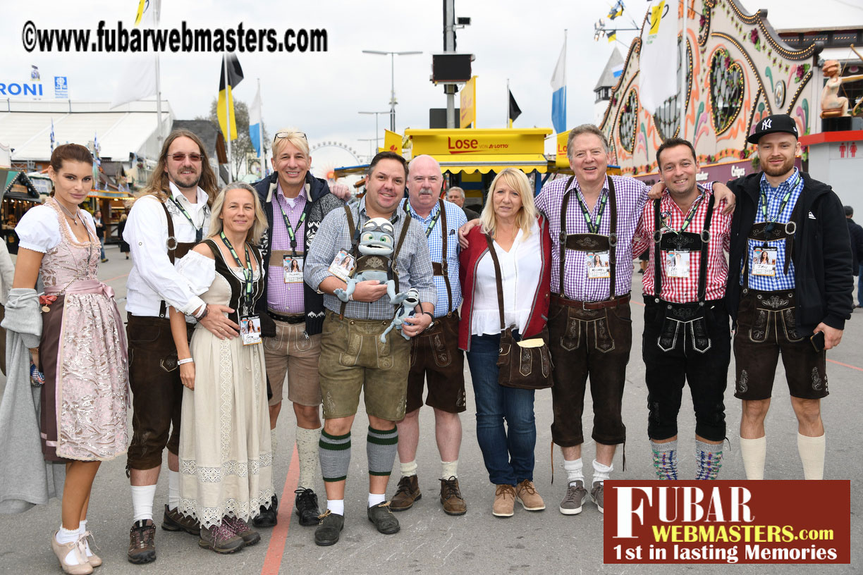 Day 2 - the L??wenBr?ñu Beer Tent