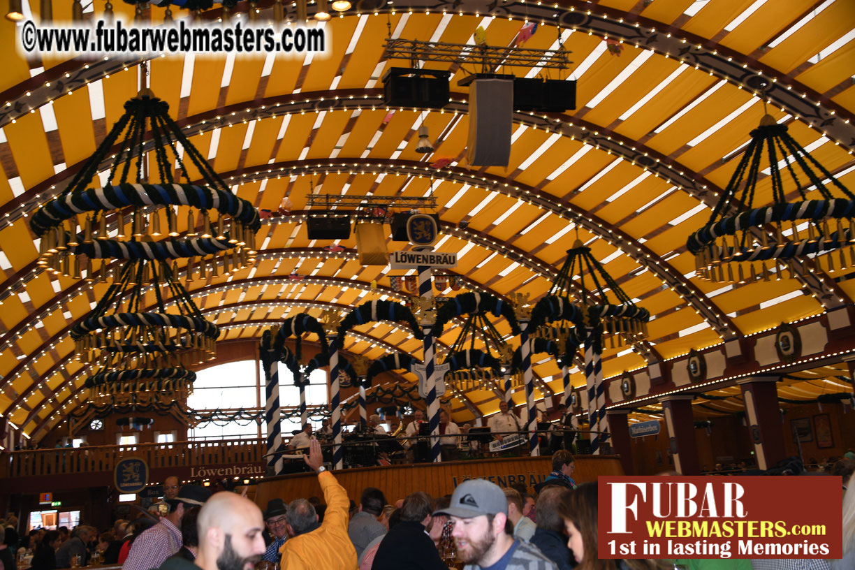 Day 2 - the L??wenBr?ñu Beer Tent