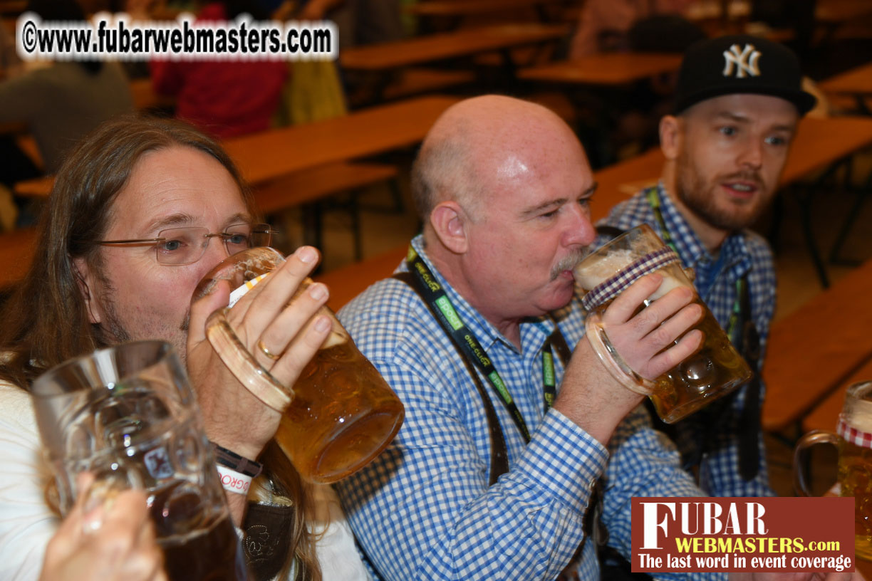 Day 2 - the L??wenBr?ñu Beer Tent