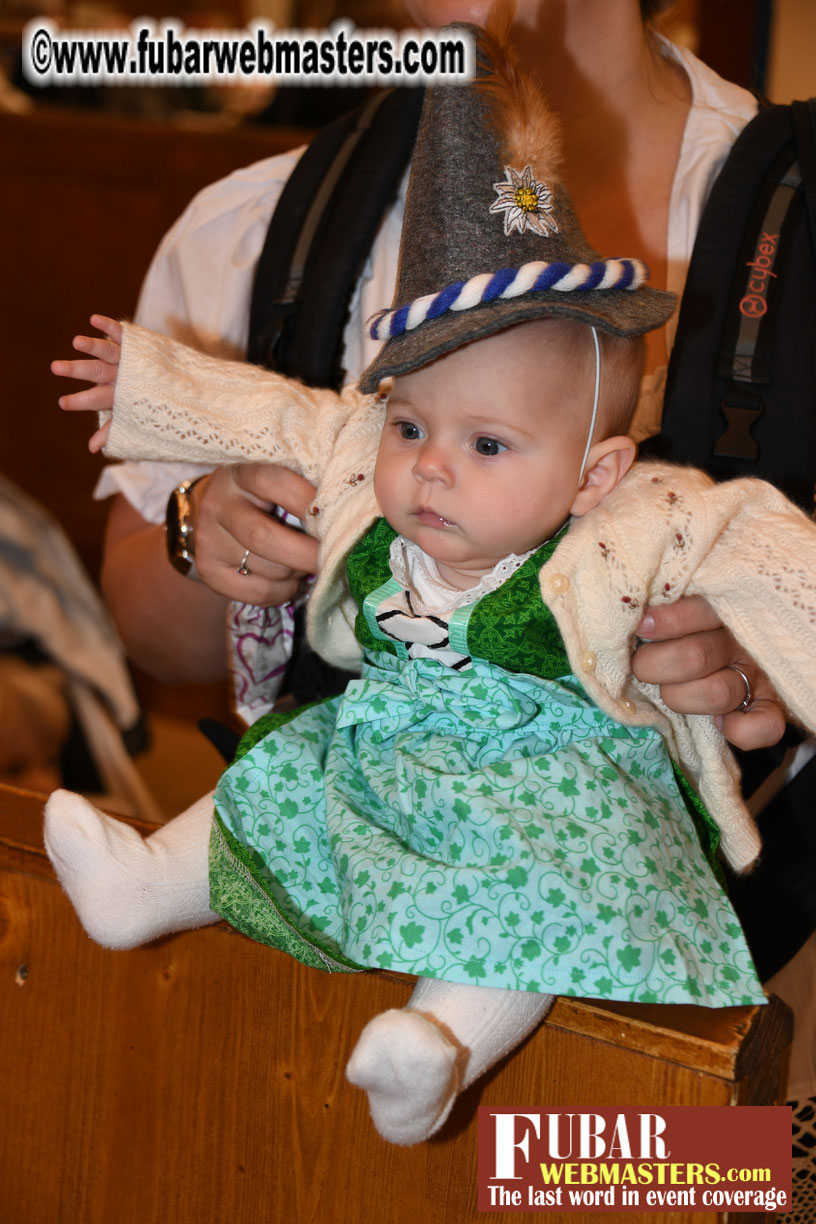 Day 2 - the L??wenBr?ñu Beer Tent