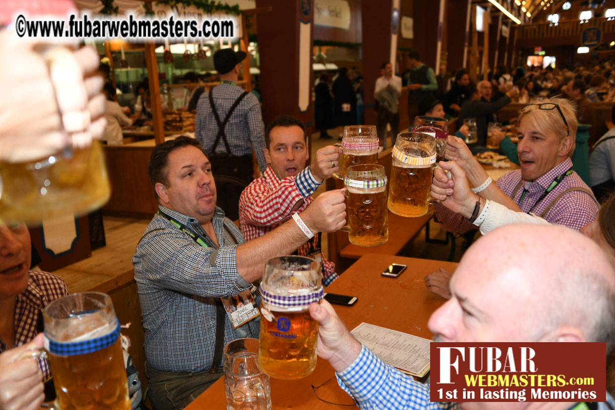 Day 2 - the L??wenBr?ñu Beer Tent