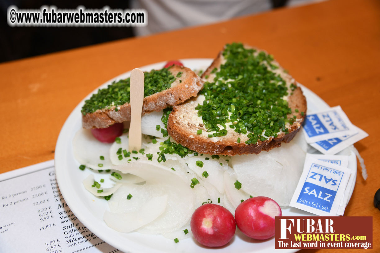 Day 2 - the L??wenBr?ñu Beer Tent