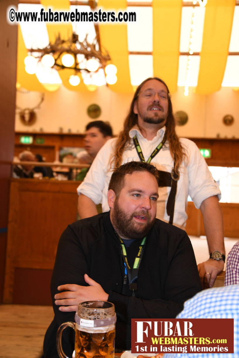 Day 2 - the L??wenBr?ñu Beer Tent