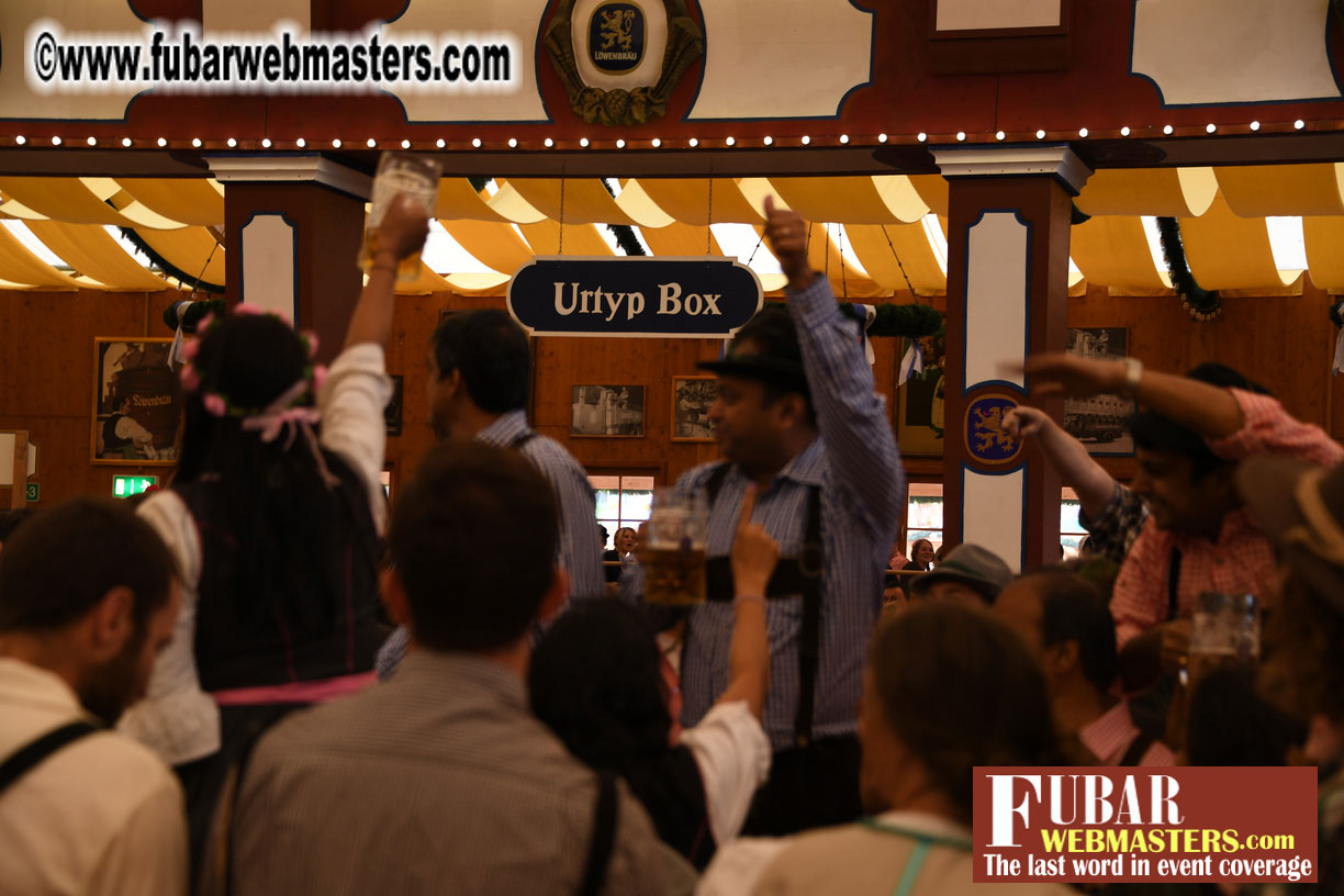 Day 2 - the L??wenBr?ñu Beer Tent