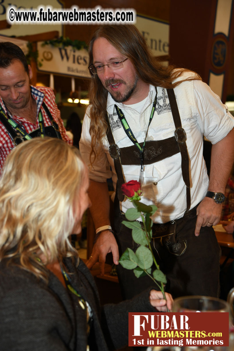 Day 2 - the L??wenBr?ñu Beer Tent