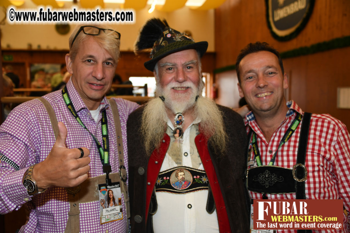 Day 2 - the L??wenBr?ñu Beer Tent