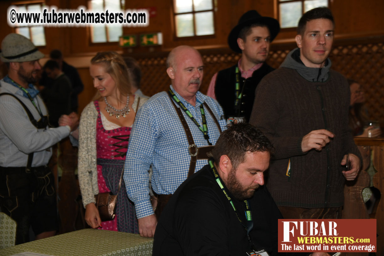 Day 2 part 2 - Armbrustsch??tzen Beer Tent