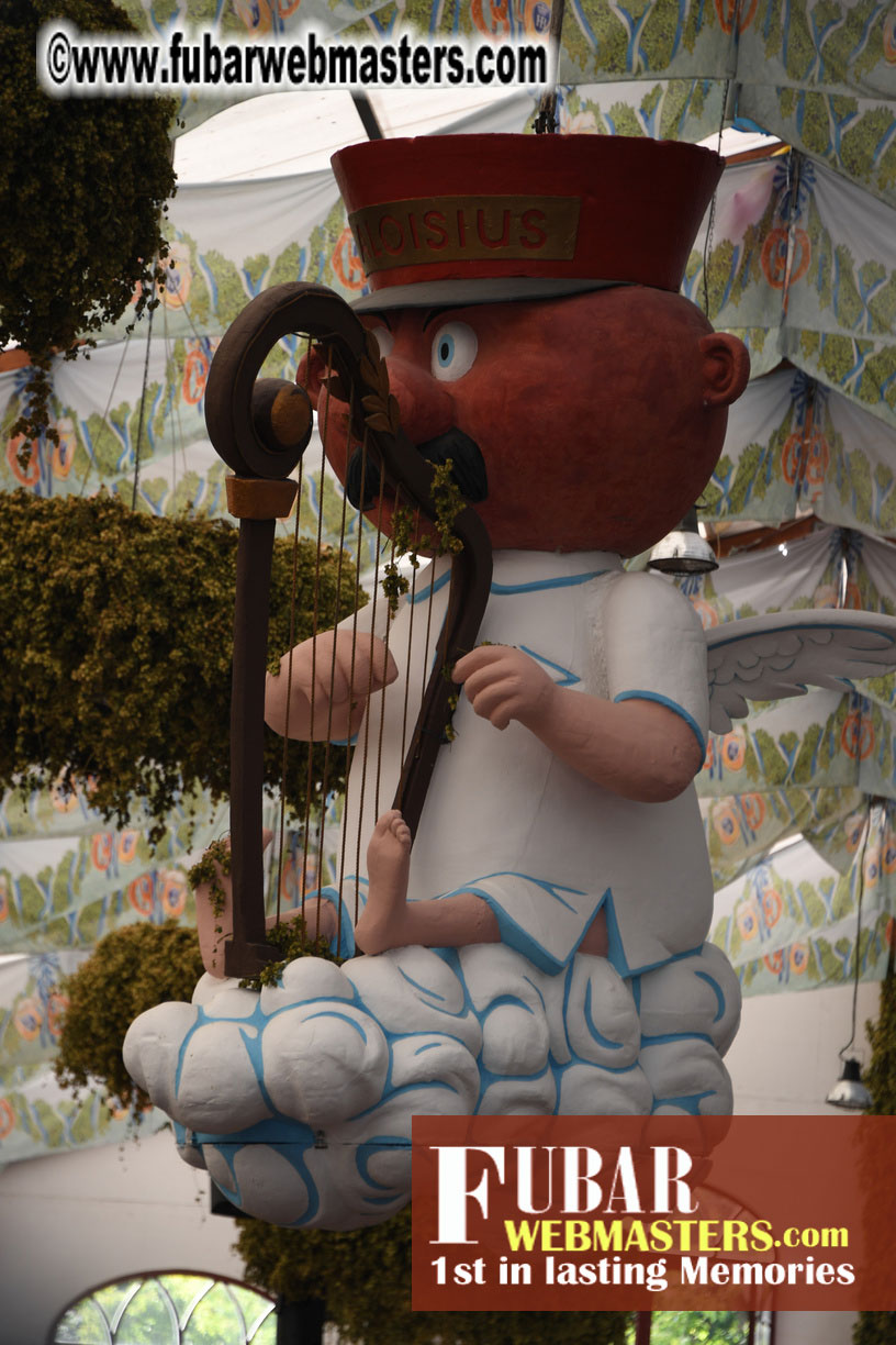 Day 3 - Hofbrau Tent