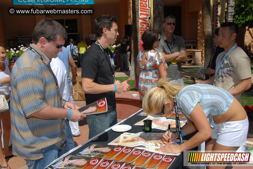 Lia's Autograph session for FUBAR