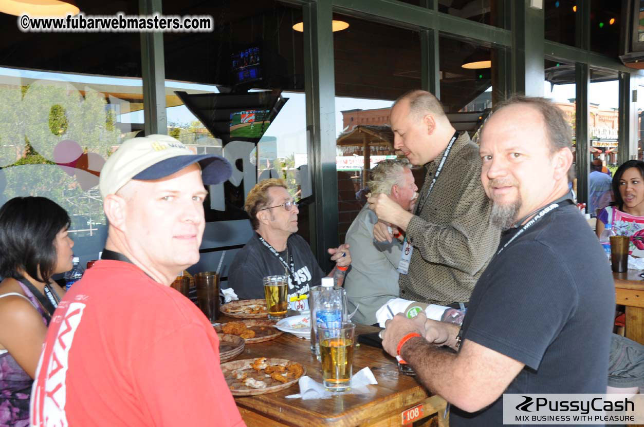 12CC & JBM Hooters Happy Hour