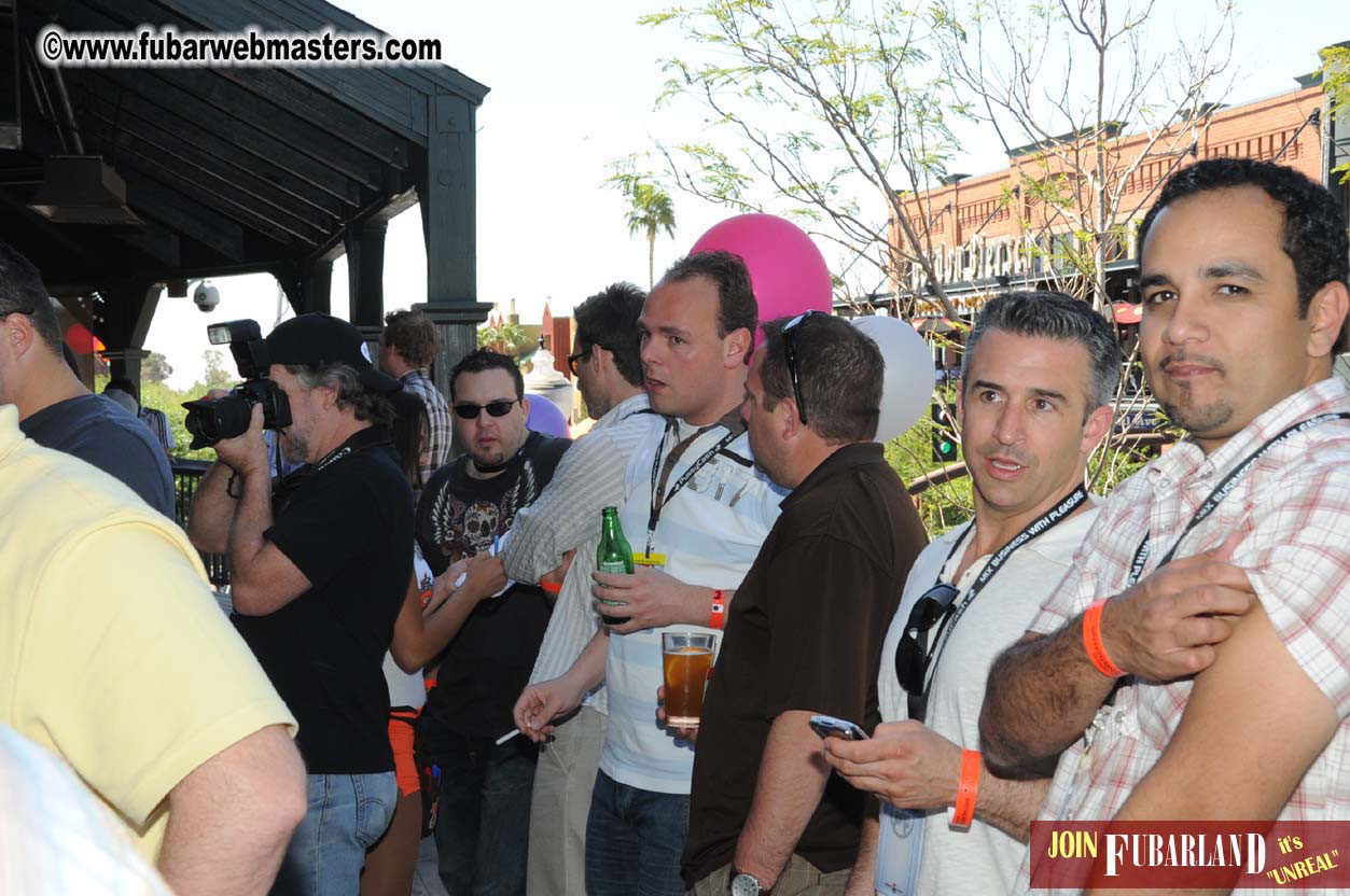 12CC & JBM Hooters Happy Hour