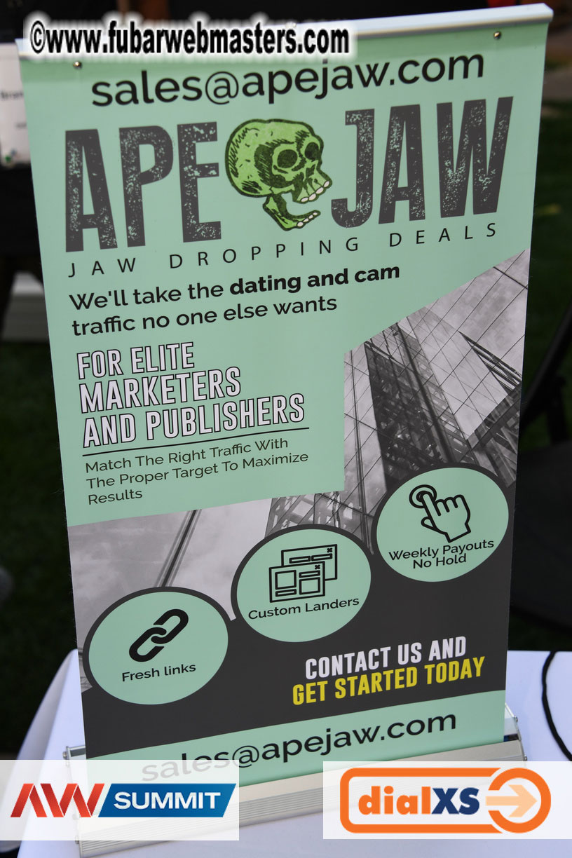 The Hub Hookup for New Business