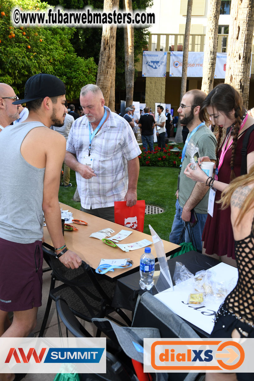 The Hub Hookup for New Business