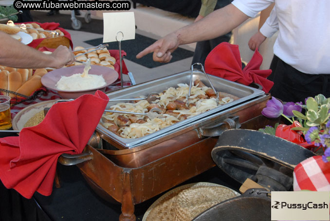 PussyCash Closing Party