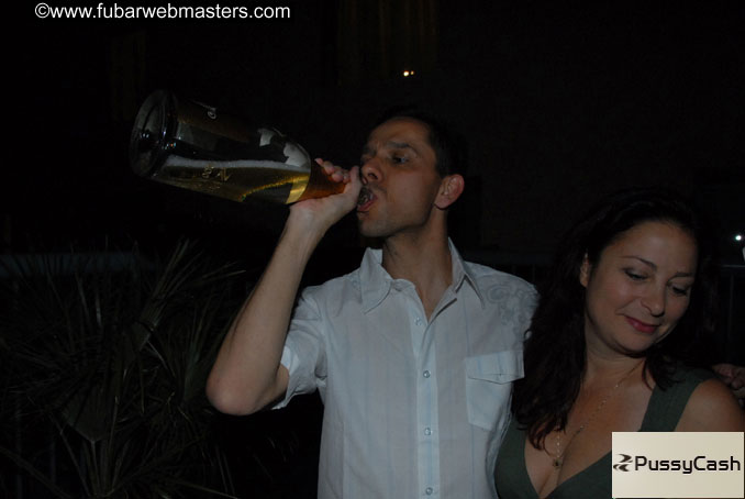 PussyCash Closing Party