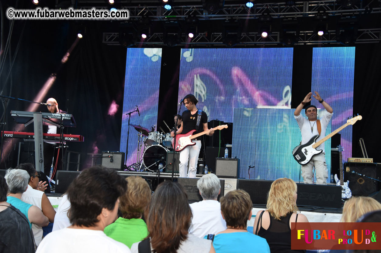 DECADES @ the Bud Light South Stage