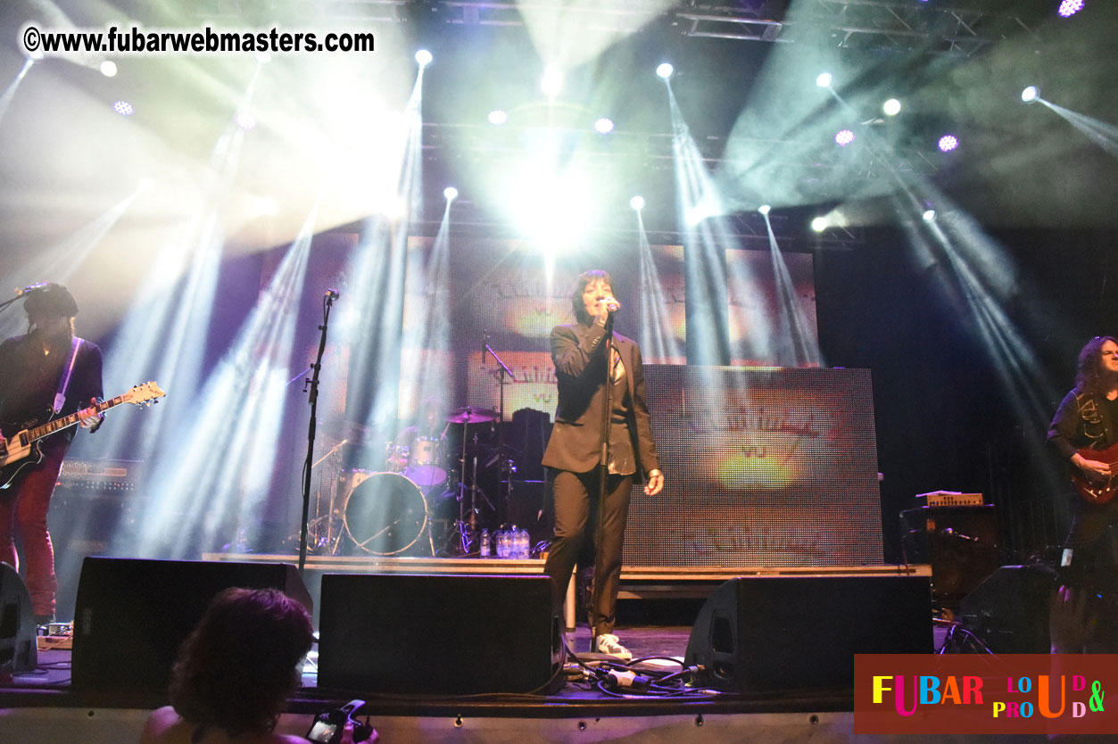 DECADES @ the Bud Light South Stage