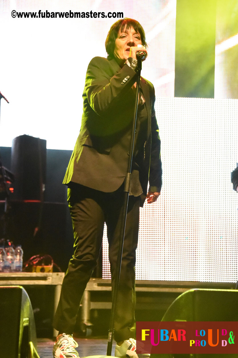 DECADES @ the Bud Light South Stage