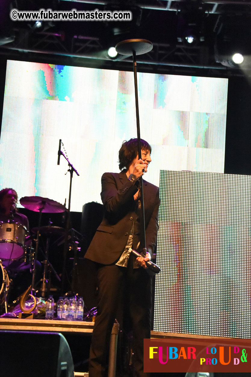 DECADES @ the Bud Light South Stage