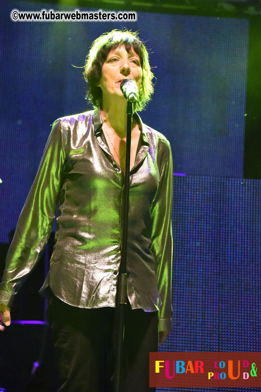 DECADES @ the Bud Light South Stage