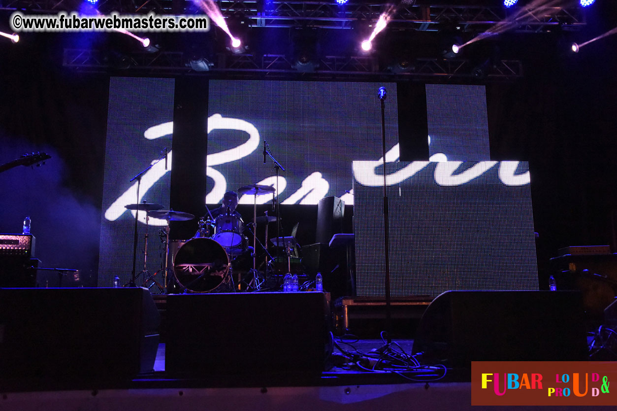 DECADES @ the Bud Light South Stage