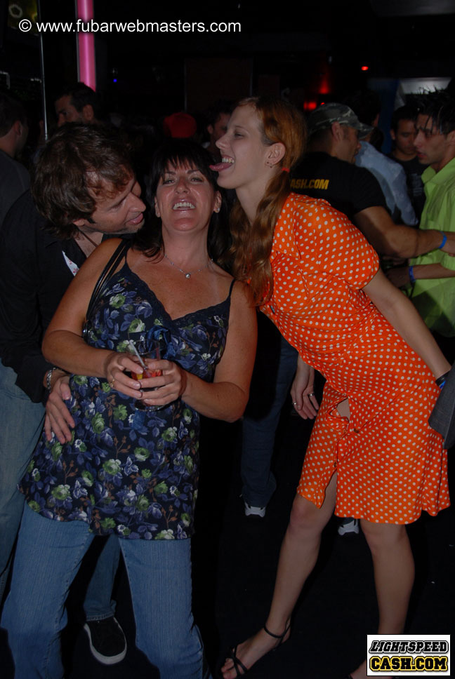 Show Floor & Seminars