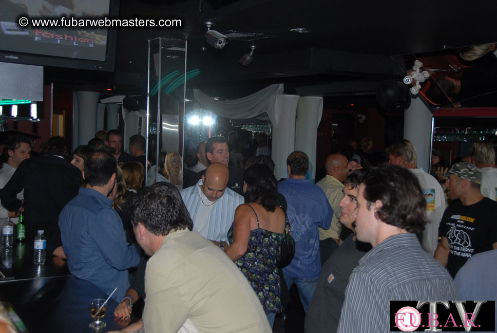 Show Floor & Seminars